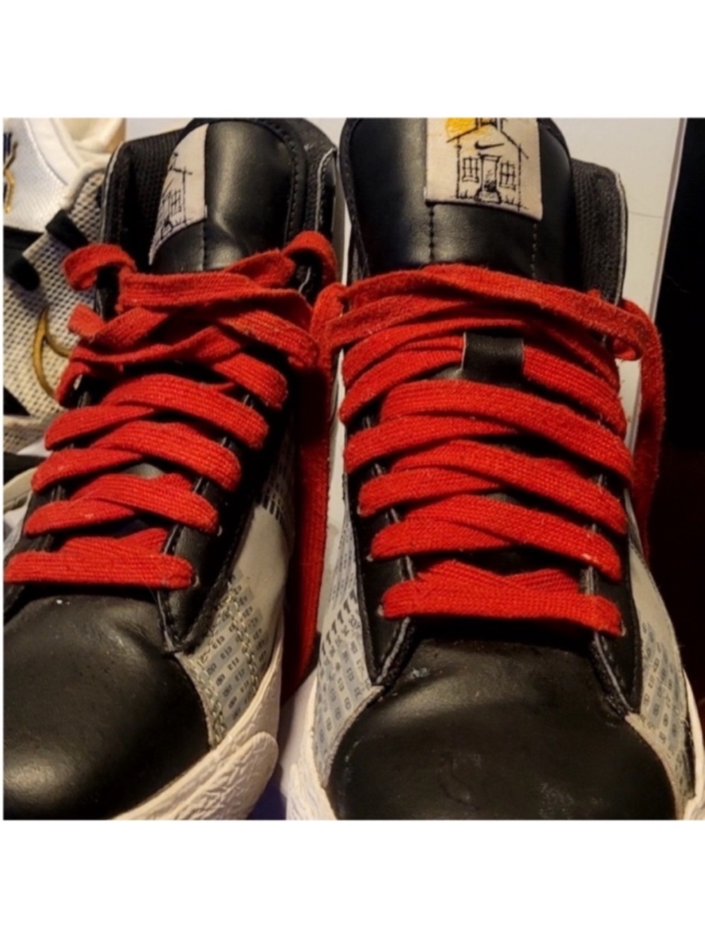 RARE Vintage release 
Nike Blazer High Premium SB
Scantron men 7/woman 9 - Picture 2 of 3